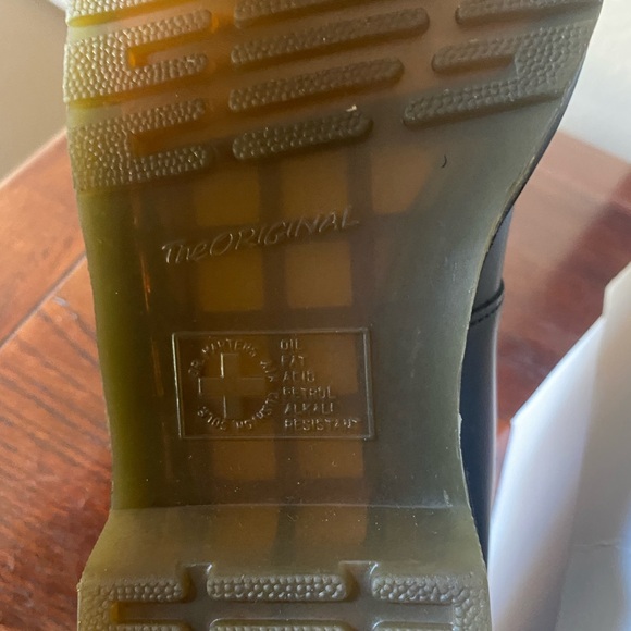 Dr marten Mary jane’s W9 DO NOT BUY - Picture 3 of 5